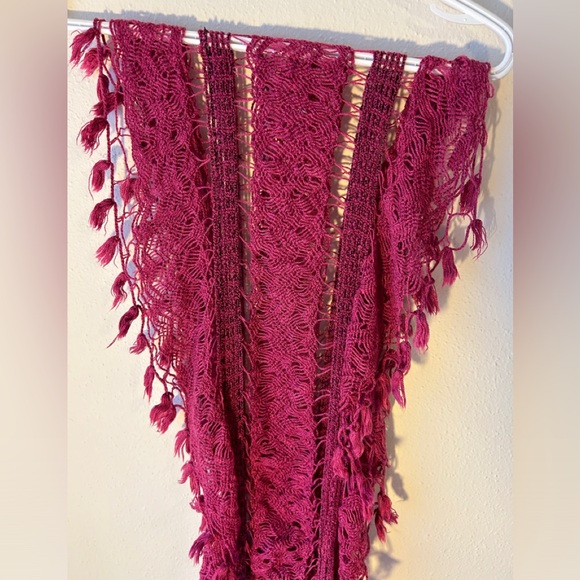 PURPLE CROCHET LACE LOOK SCARF FRINGE, SHAWL WRAP - Picture 8 of 9